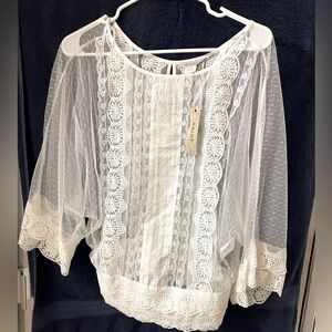 Ariat Woman’s top. Size medium